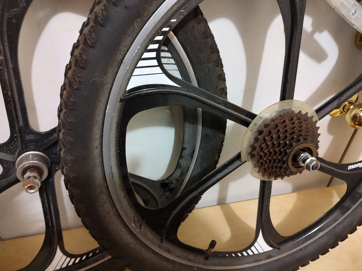 For sale front/rear Mongoose Bicycle Wheels, downtown Toronto - photo 2
