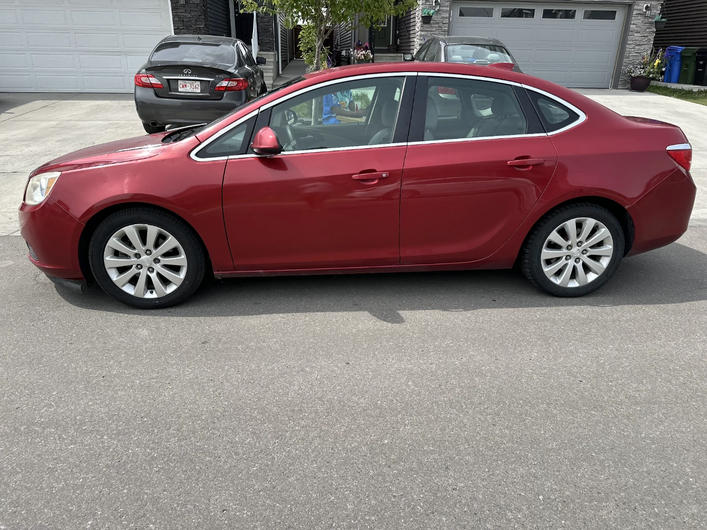 Red Buick Verano Sedan 2016 - photo 3