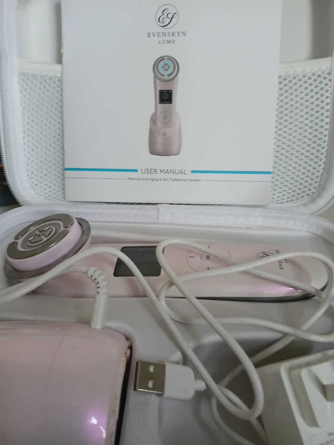 EvenSkyn® Lumo⁺ - 3-in-1 At-Home Skintightening - photo 2