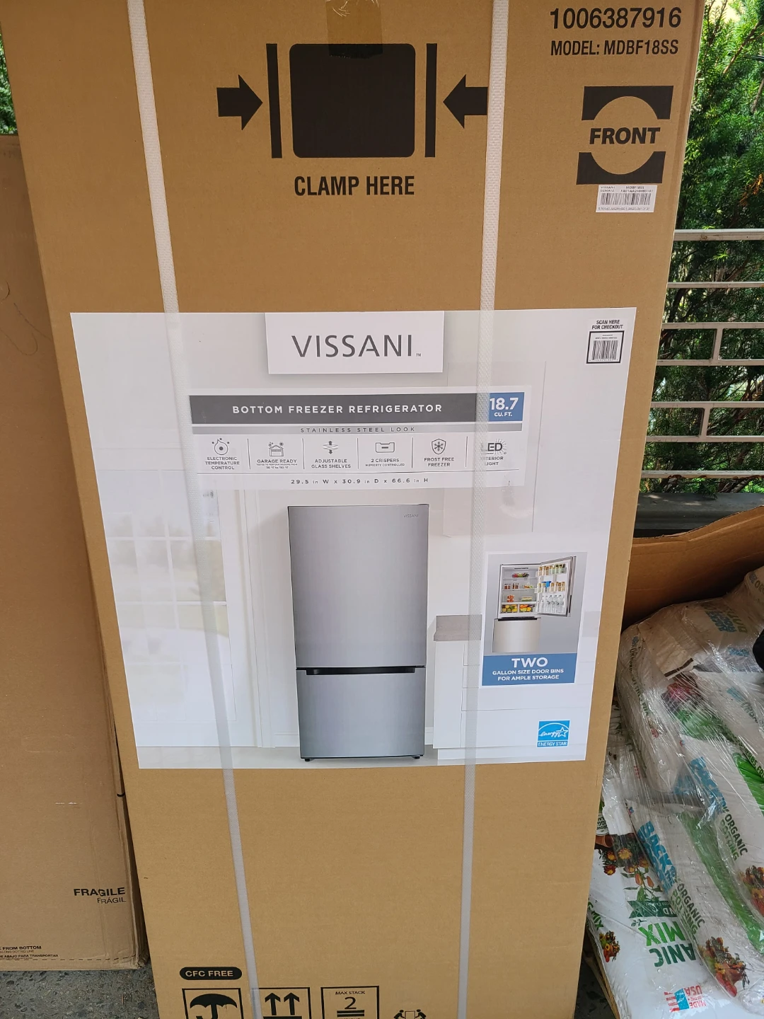 New Vissani 30in Stainless steel bottom freezer refrigerator - photo 2