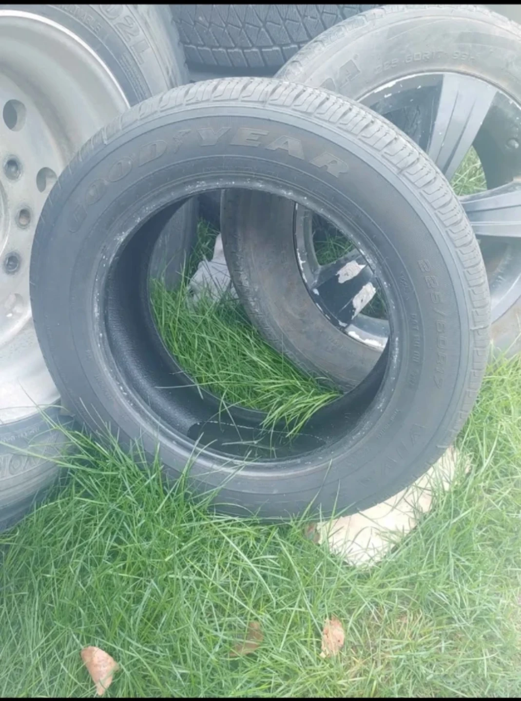 Car tires