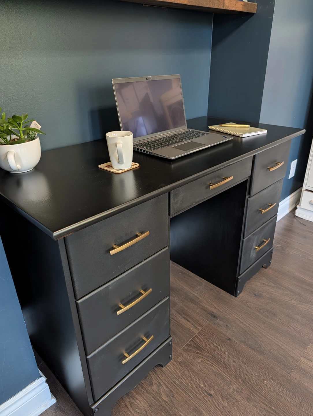 Black Desk with Gold Pulls - photo 2