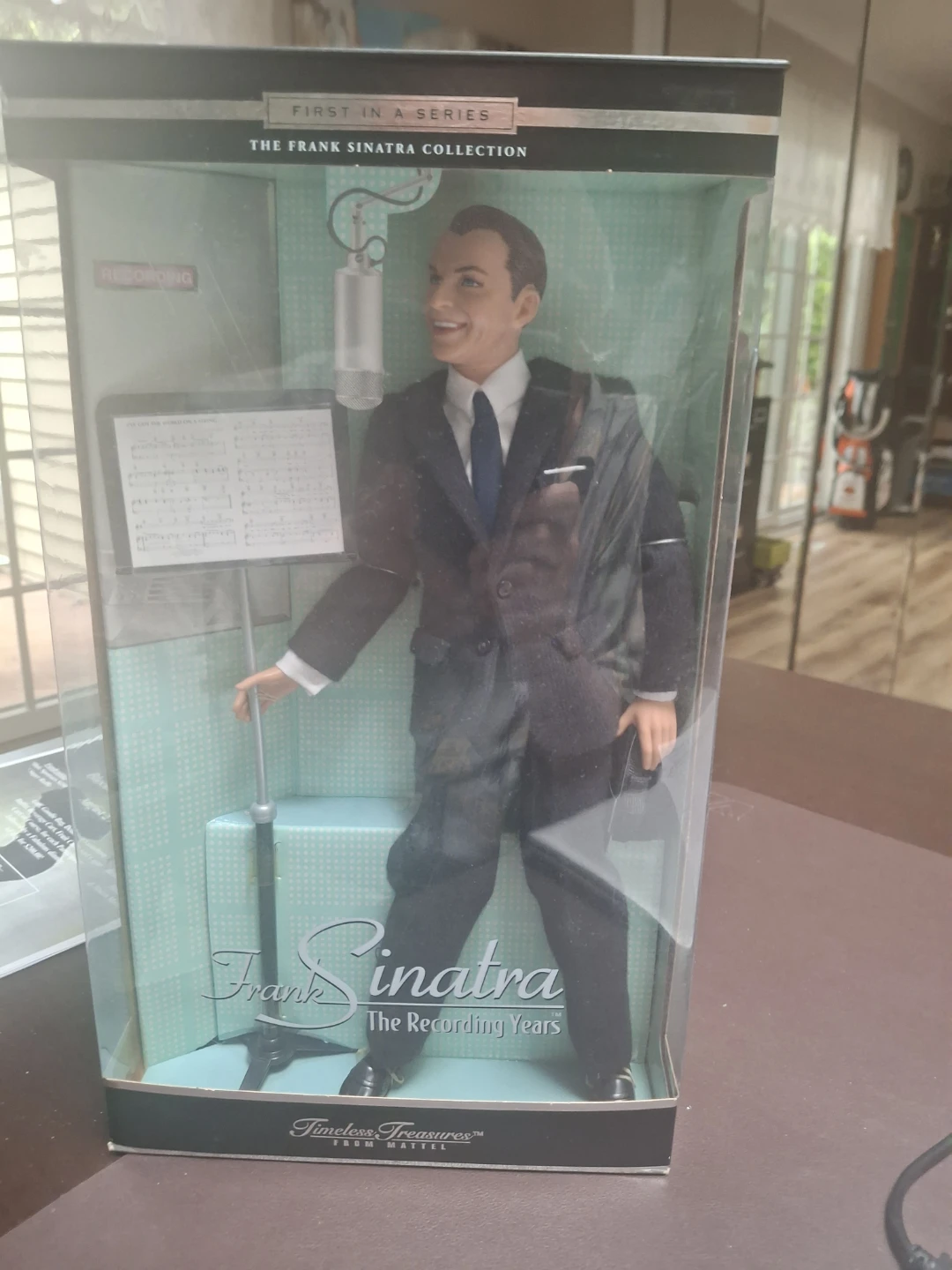 Mattel "The Recording Years" Frank Sinatra Doll - photo 2