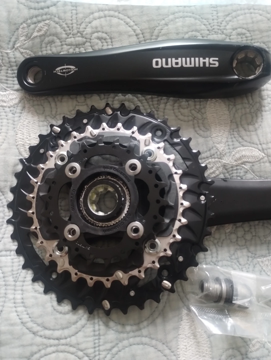 Shimano Hollowtech Crankset - photo 4