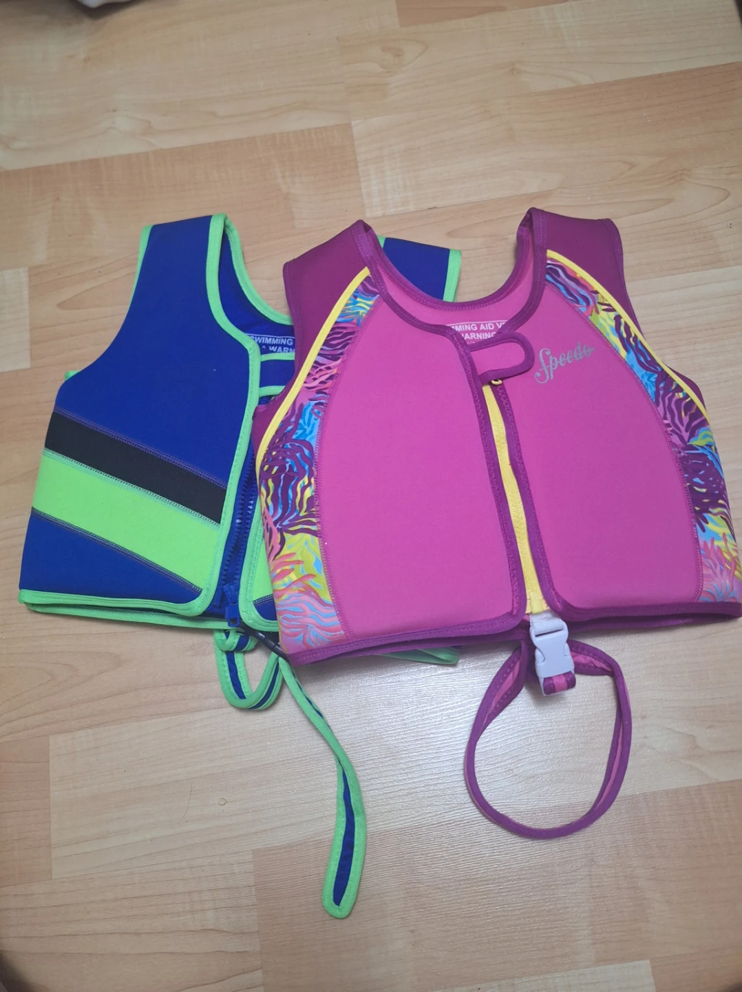 Kids life vest