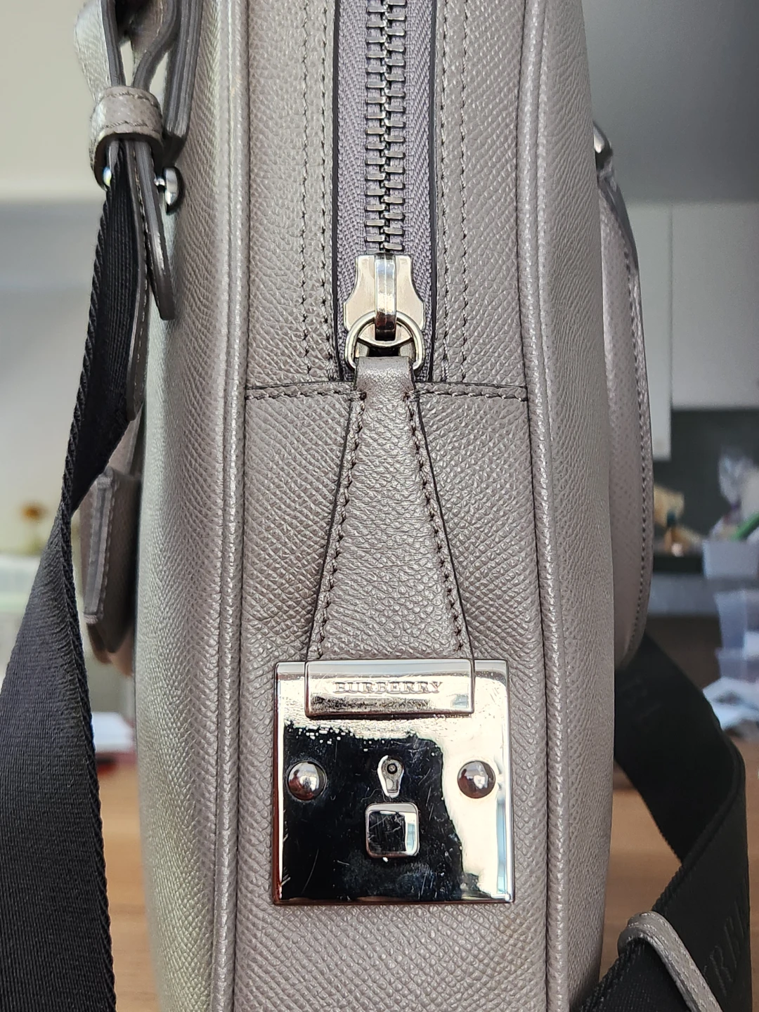 Burberry Grainy Leather Briefcase - photo 4
