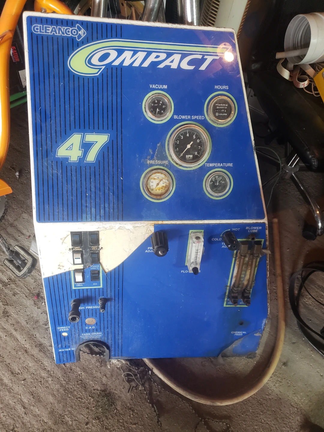 CLEANCO Compact 47 Carpet Cleaner - photo 5