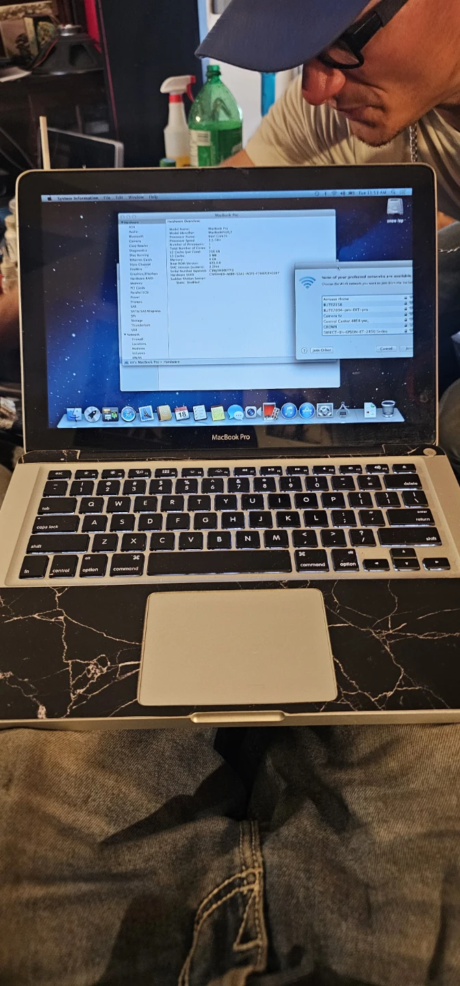 Apple MacBook Pro Intel Core i5 Laptop