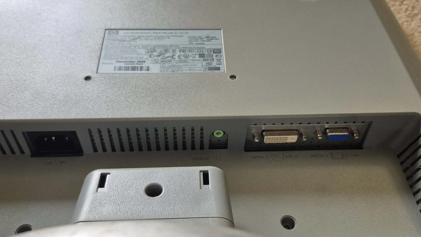 HP w19b LCD Computer Monitor - photo 4
