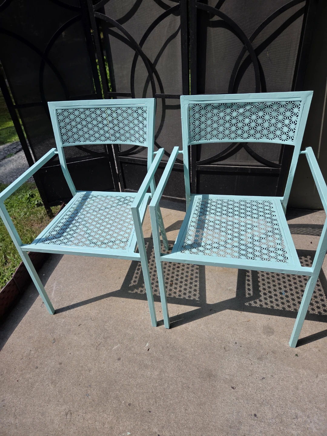 Ocean Mist Intricate Floral 3pc Bistro Set - photo 5
