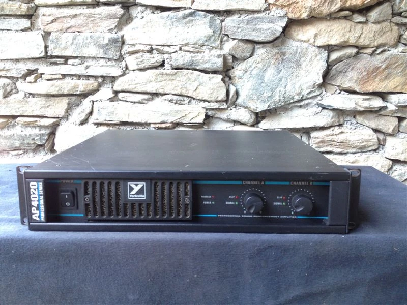 Yorkville AP4020 Power Amplifier –, 2400W – $300 OBO