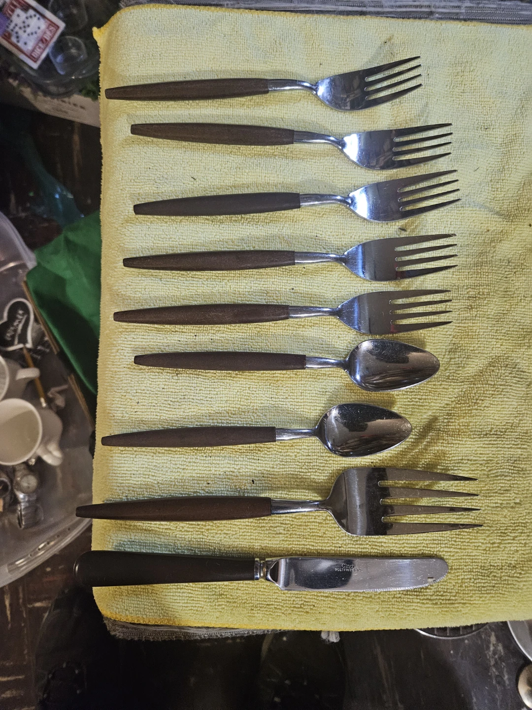 Set of 7 Forks and 2 Spoons with Wooden Handles - photo 2