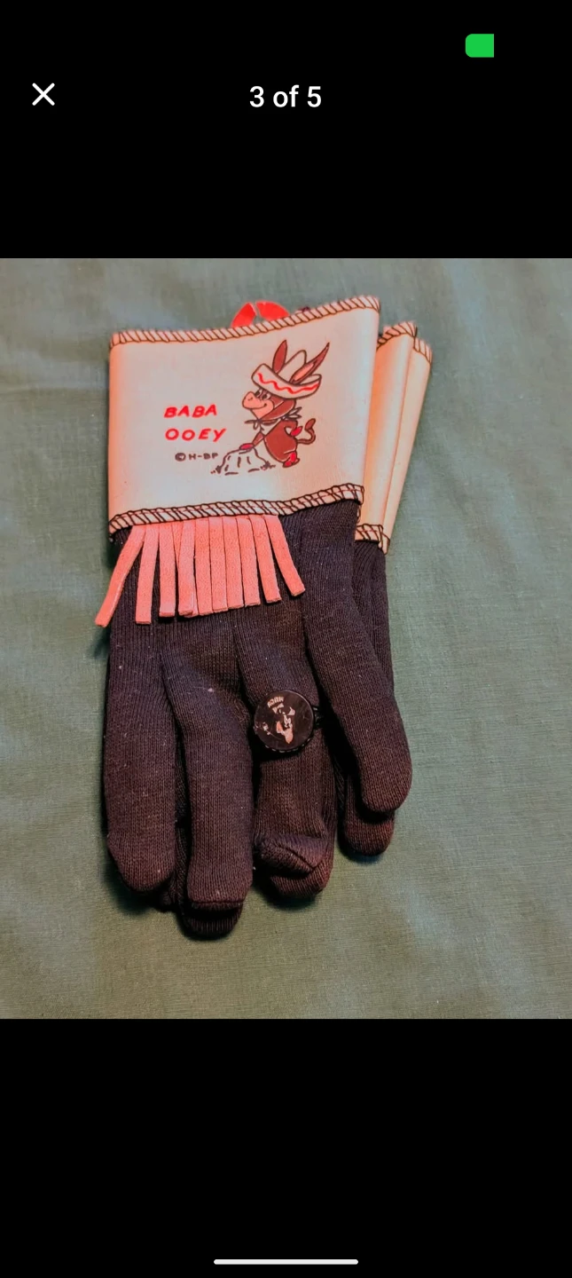 Vintage Baba Loey Huckleberry Hound Gloves - Very Rare