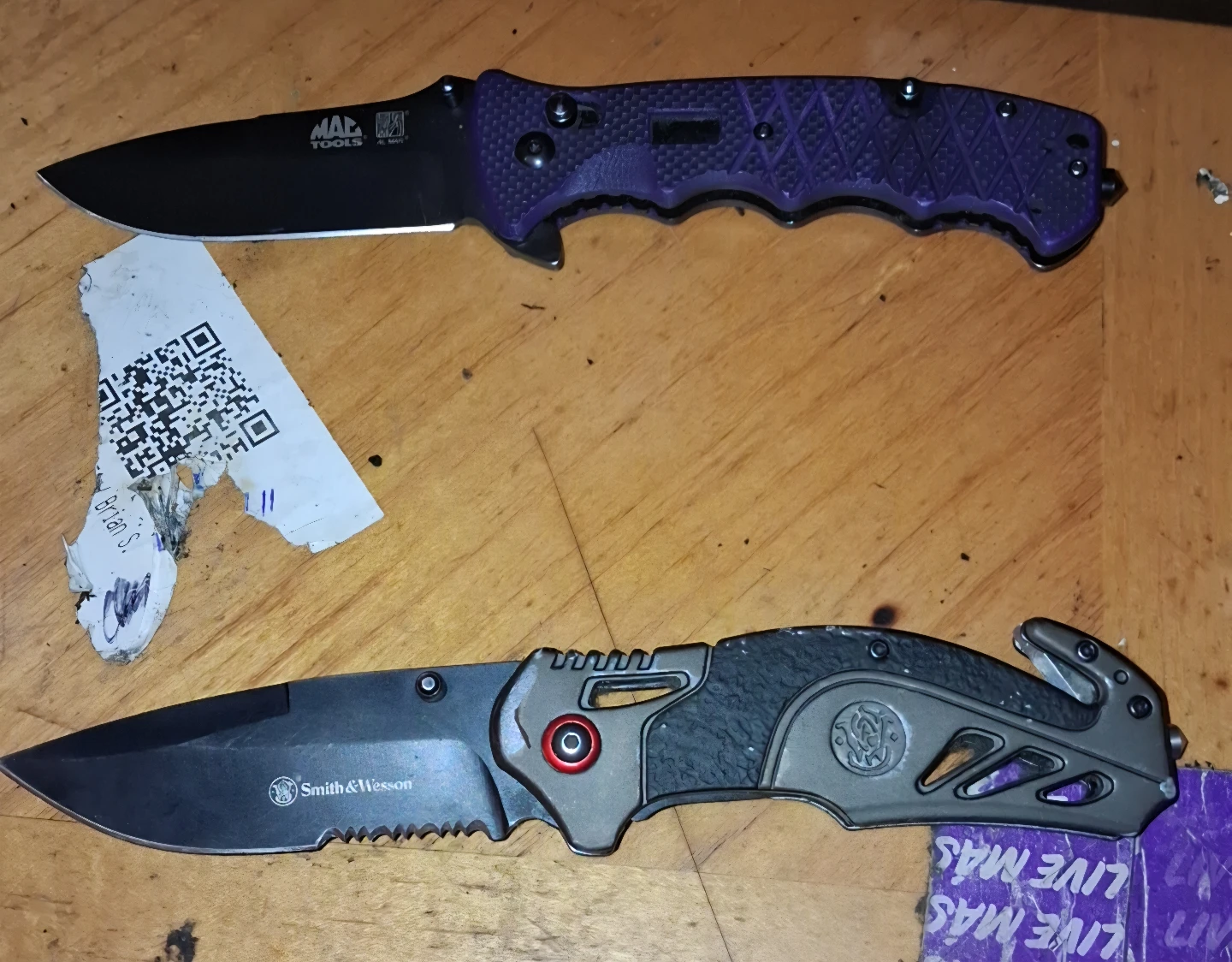 Smith & Wesson and Mac Tools Folding Knives - photo 2