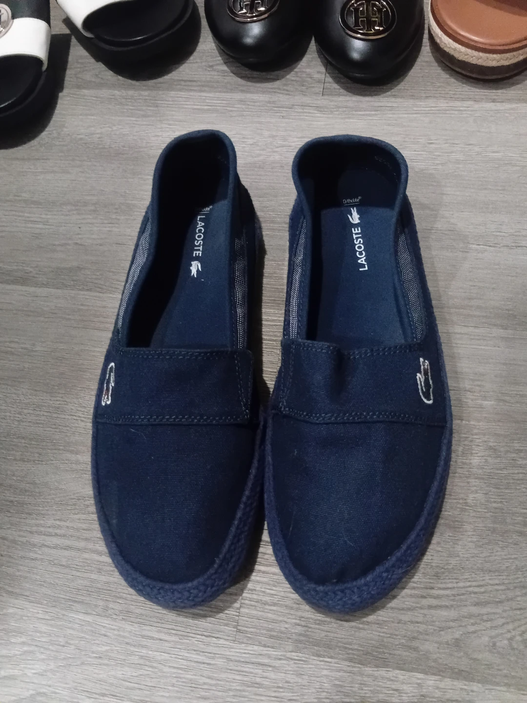 Chaussures Lacoste bleues femme