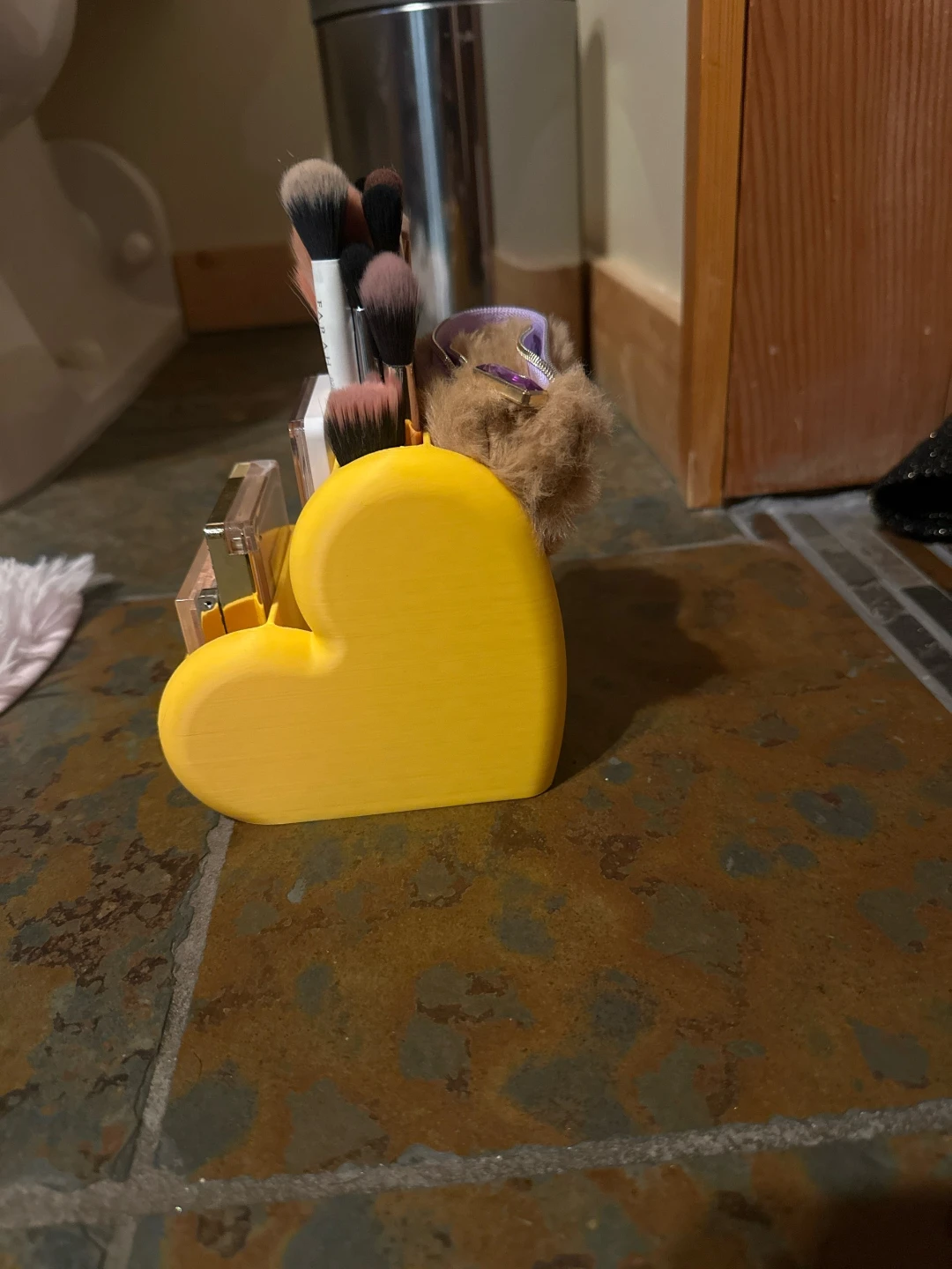 Heart-shaped Desk Organizer/Makeup Holder - photo 2