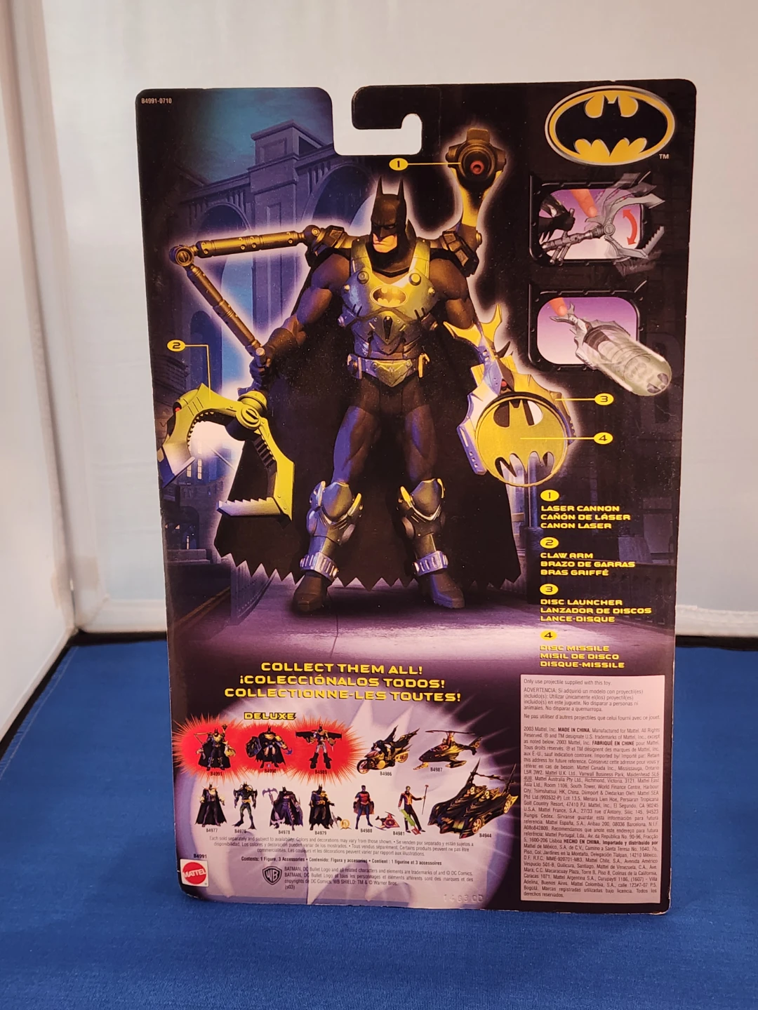 New! Batman Deluxe Tech Armored Laser Figure - photo 2