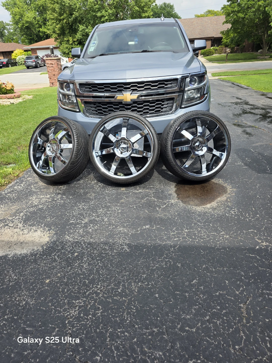 Chrome Rims and Tires - photo 4