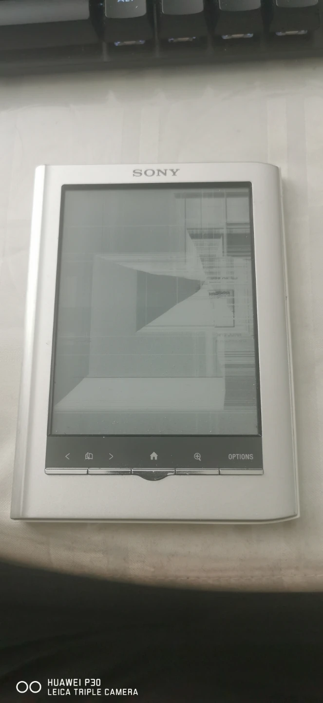 Sony Reader PRS-350 Digital Book Reader