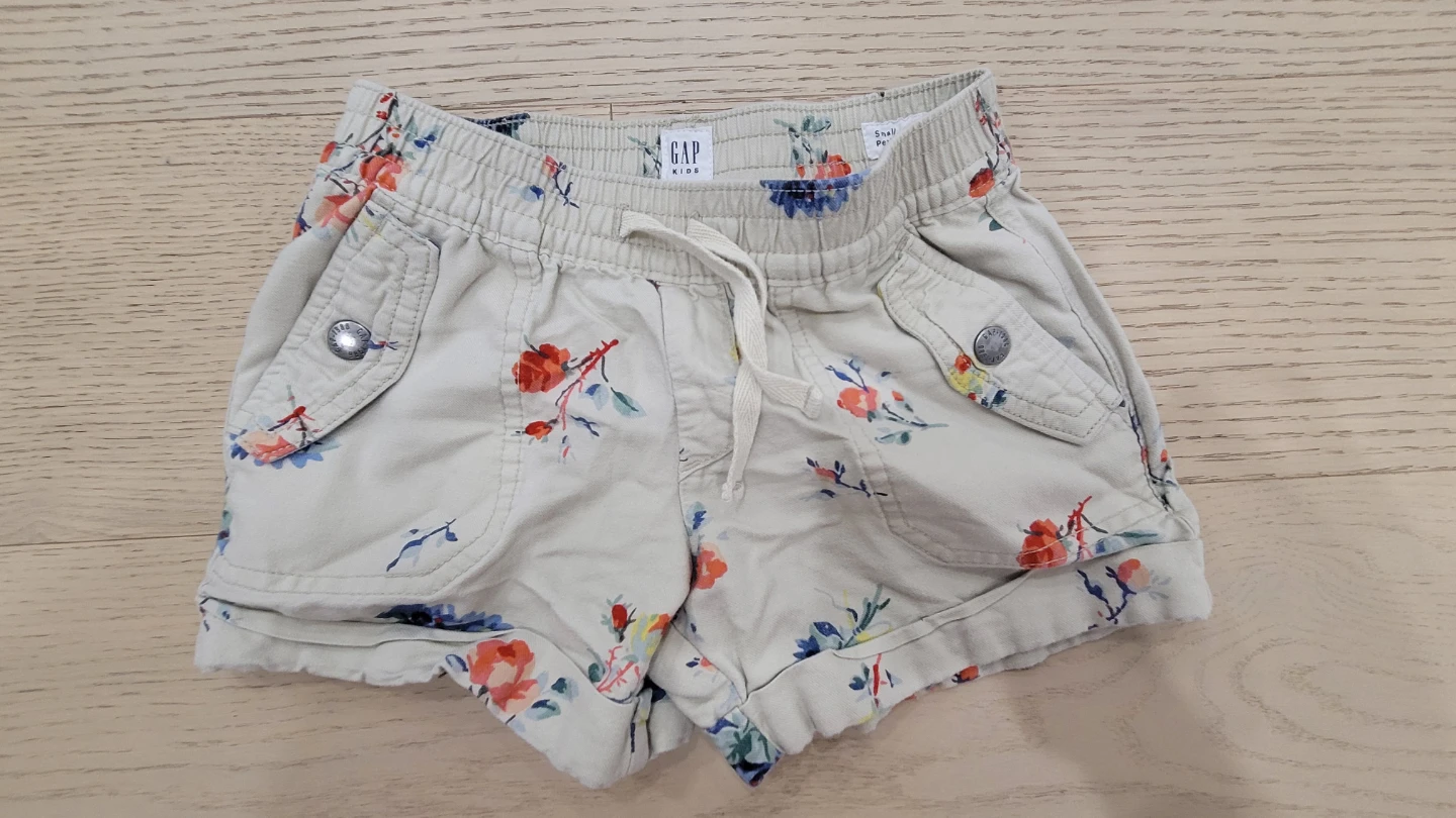 Girls cute summer shorts 7 to 8 years old - photo 3
