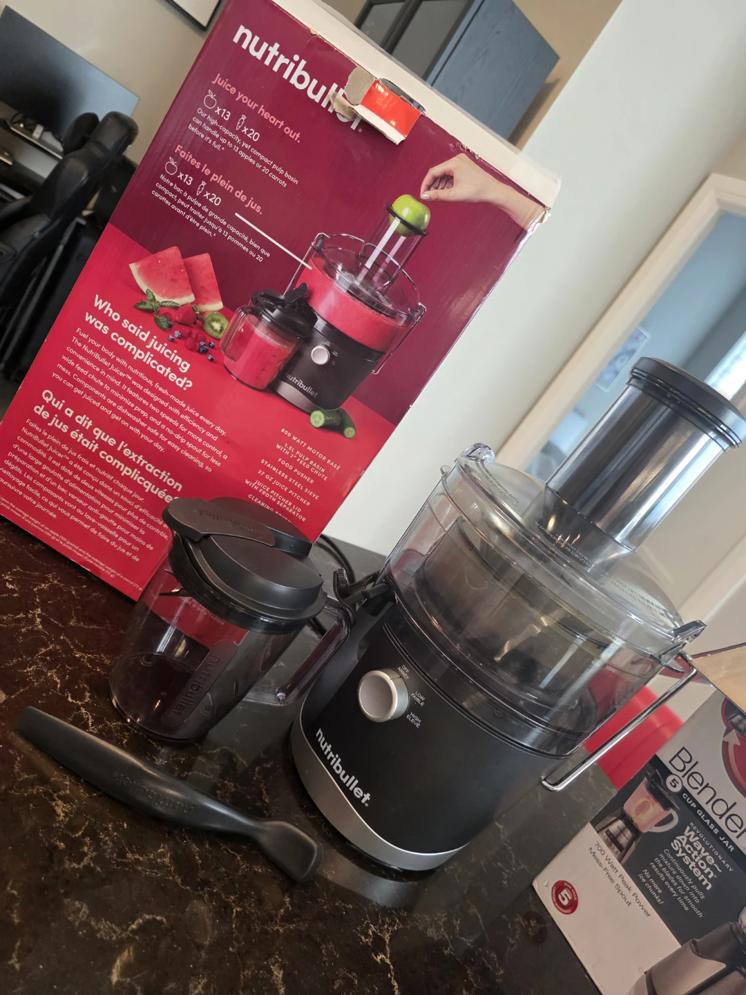 NutriBullet Juicer – 800W, Two Speeds, With Box