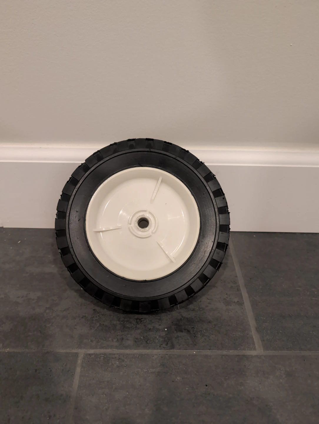 16x Universal Lawn Mower / Utility Cart Replacement Wheels - photo 3