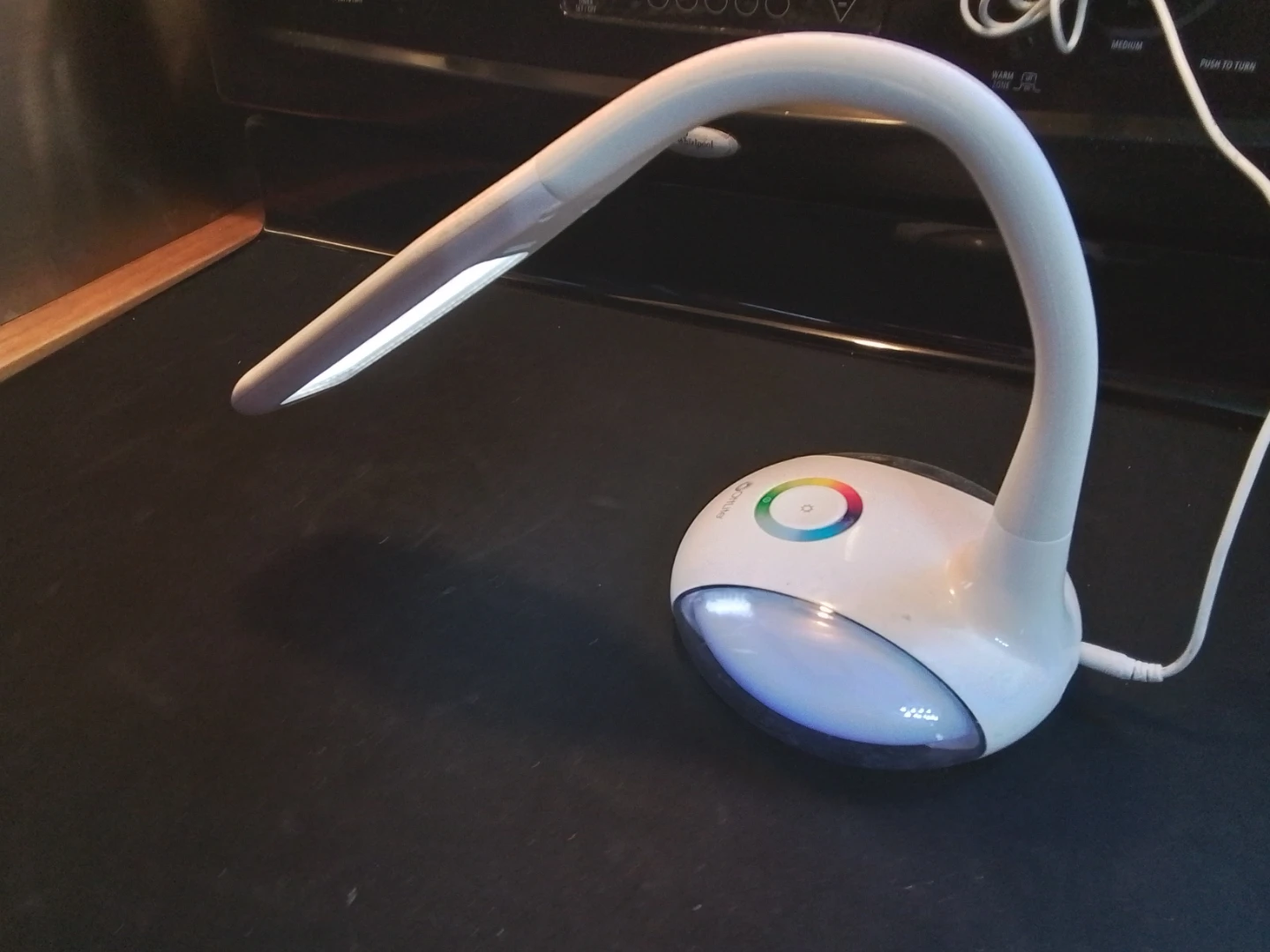 OttLite Q8U LED Desk Lamp - photo 5