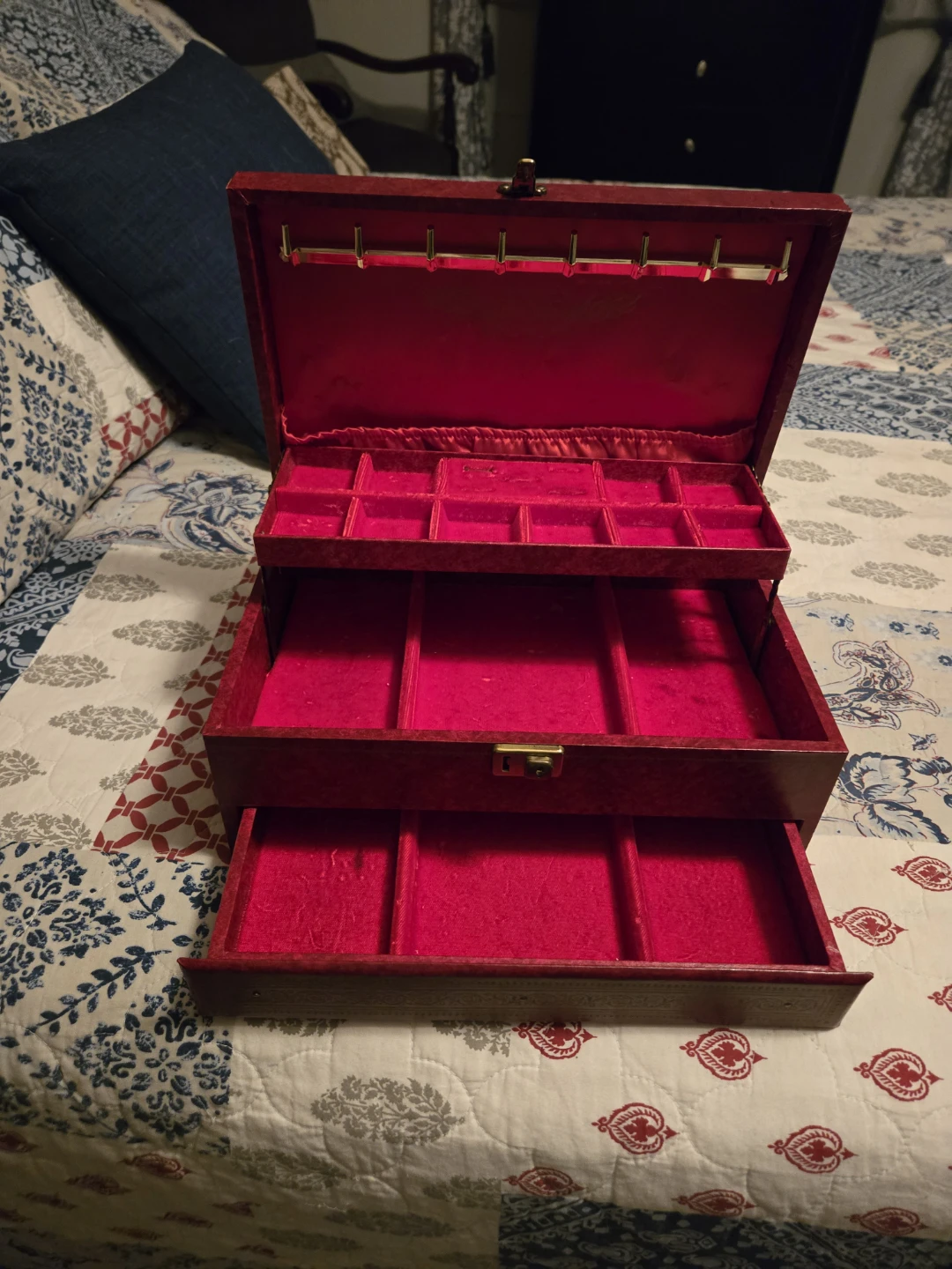 Red Jewellery Box Organizer - photo 2