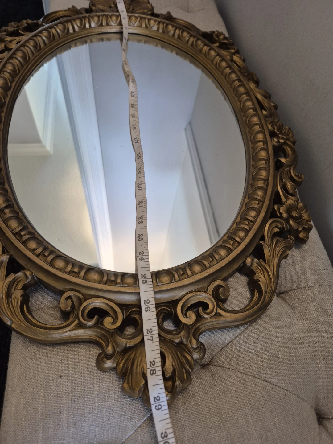 Syroco Ornate Gold Oval Mirror - photo 5
