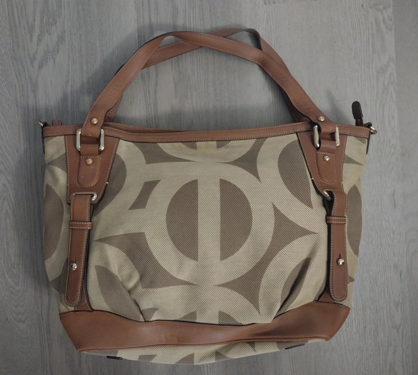 Louis Quatorze Tote Bag - photo 2