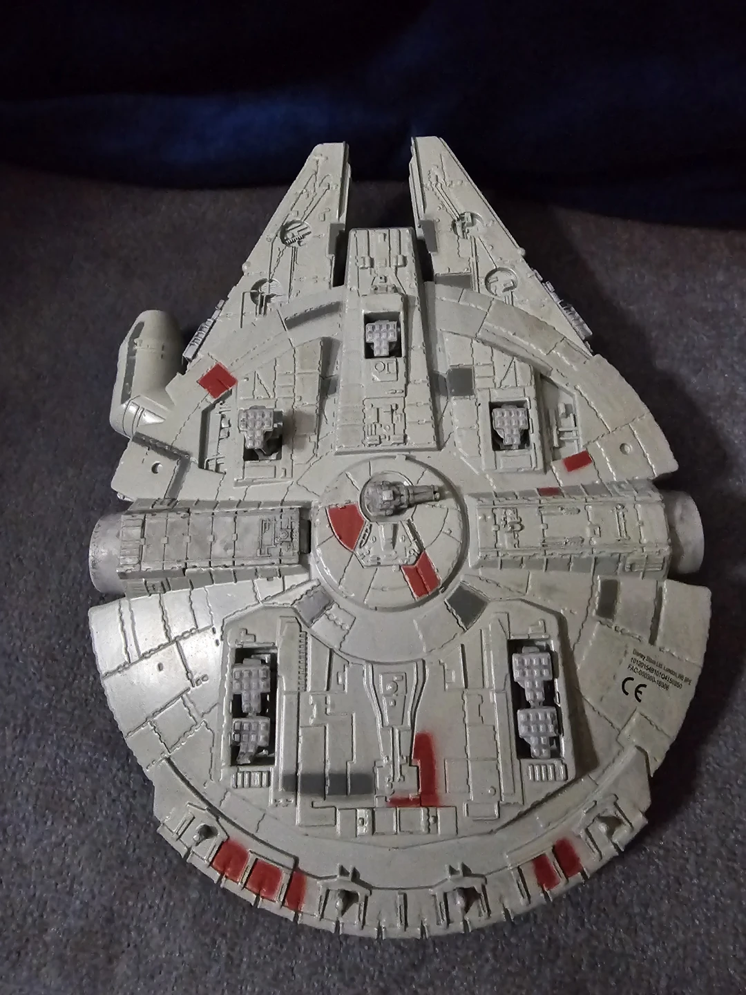 Disney Store Star Wars Millennium Falcon Toy - photo 3