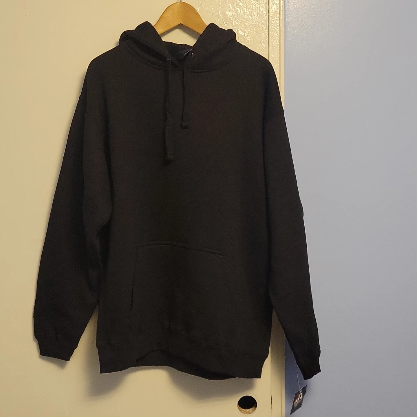 J. America Black Hoodie XL