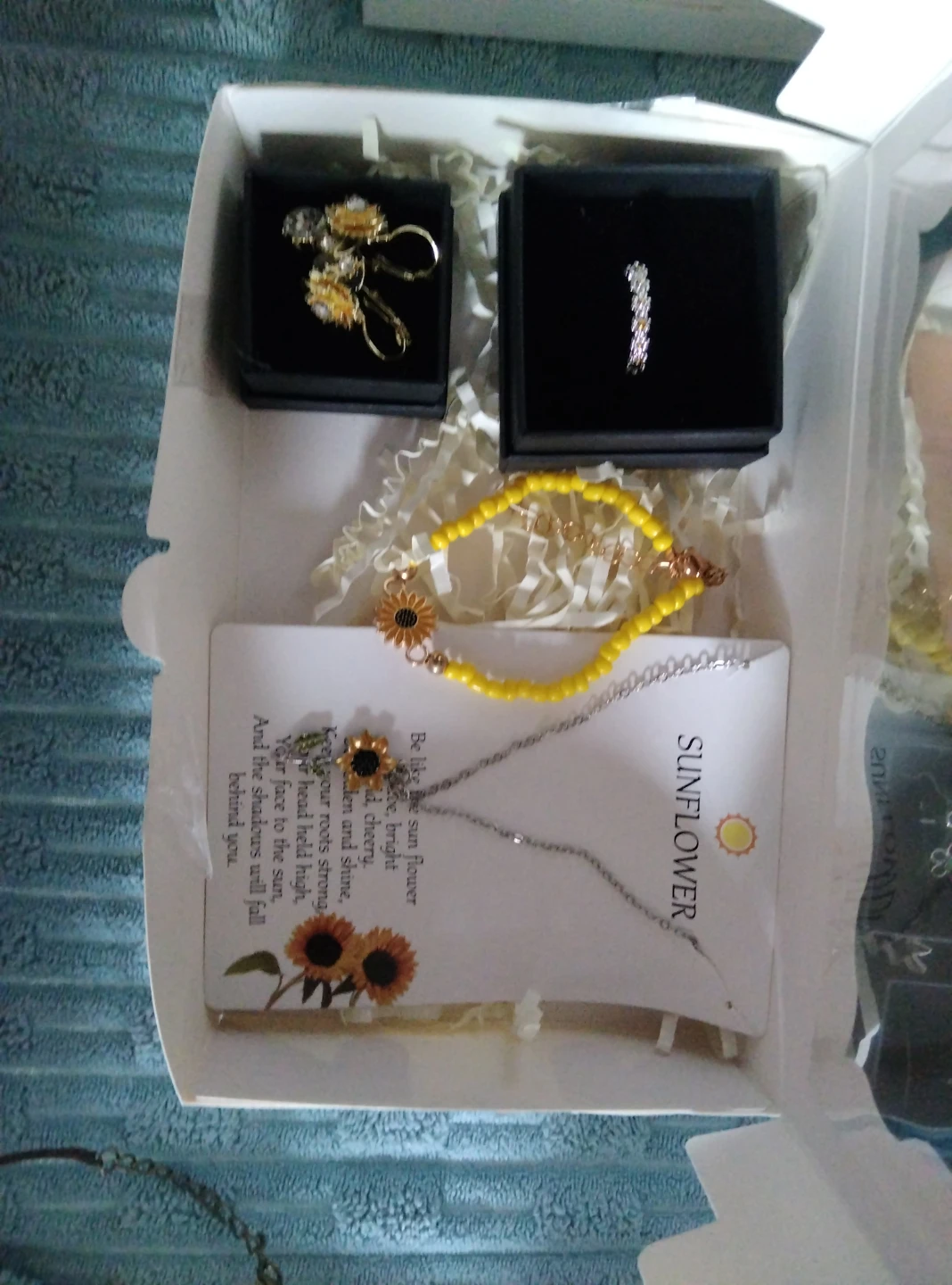 Jewellery GiftsSet - Necklace, Bracelet & Earrings - photo 4
