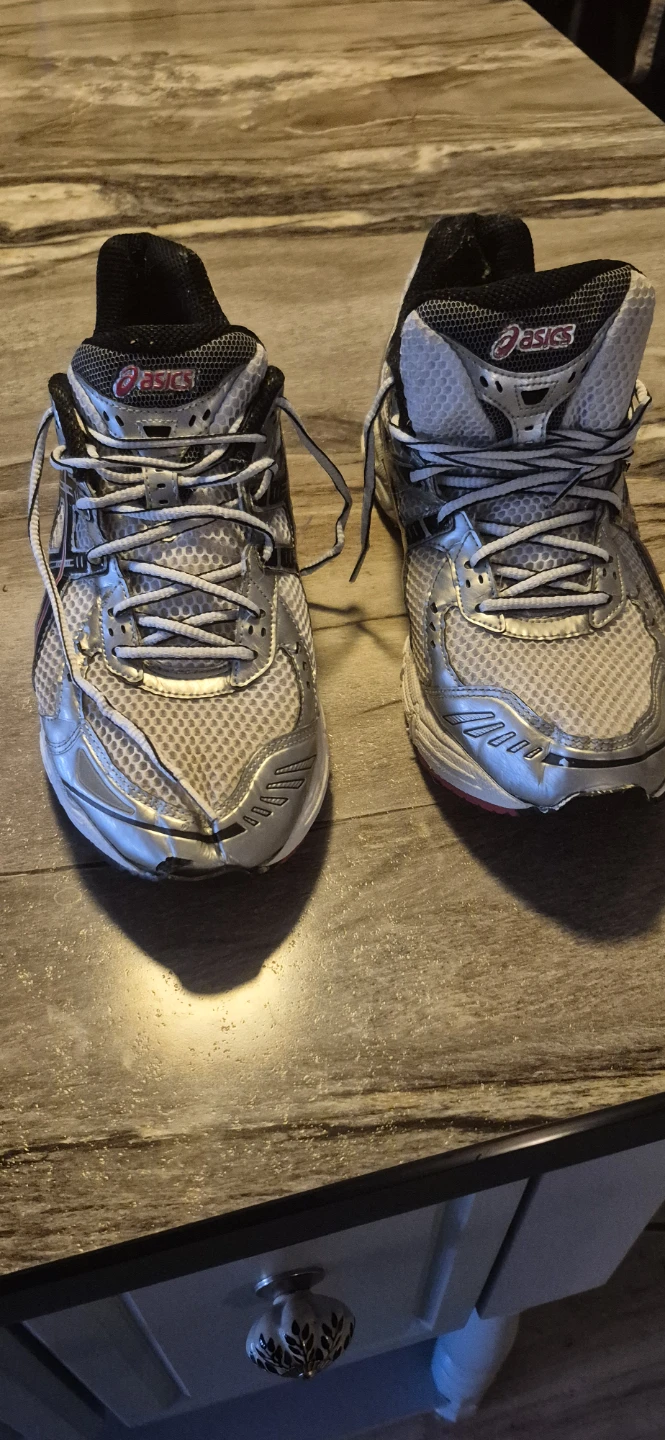 Asics Gel-1150 Silver and Red Running Shoes - photo 2