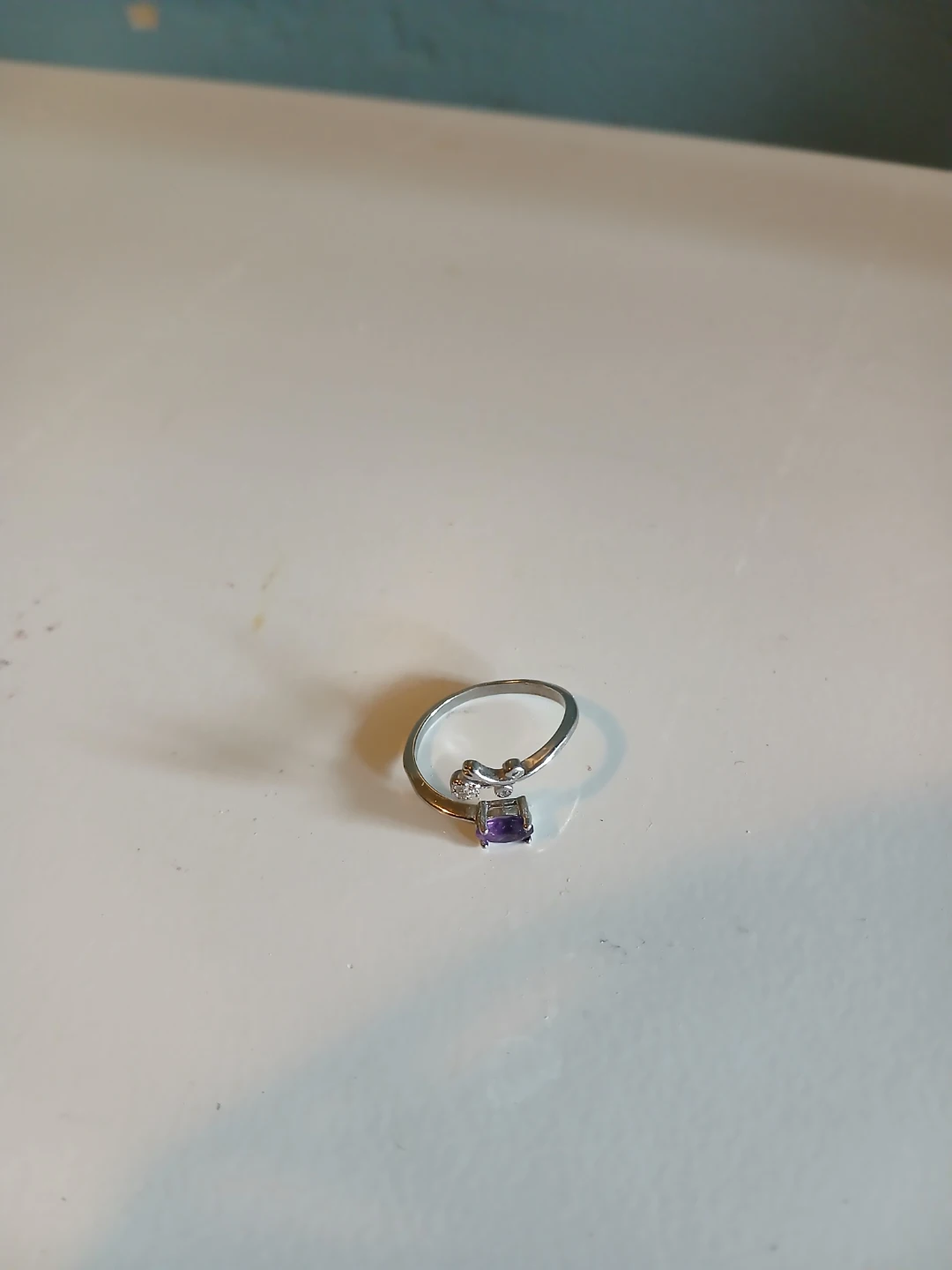 Silver ring with amethyst  stone & floral detail - photo 3