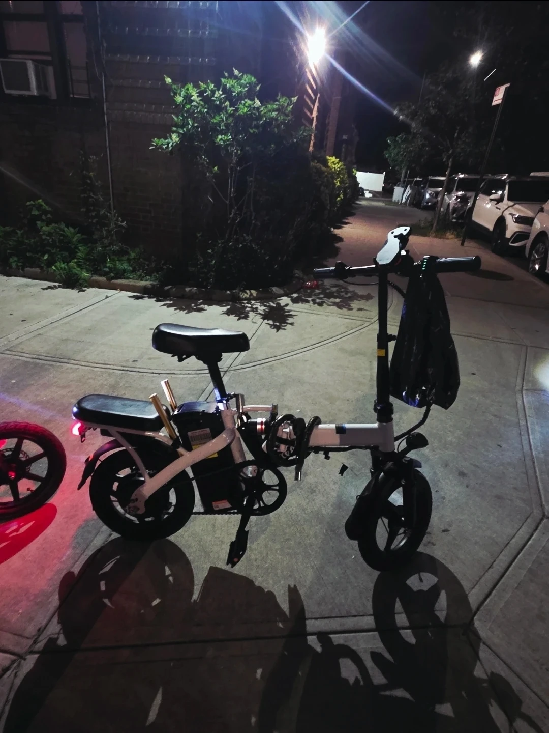 White Folding Electric Bike - photo 3