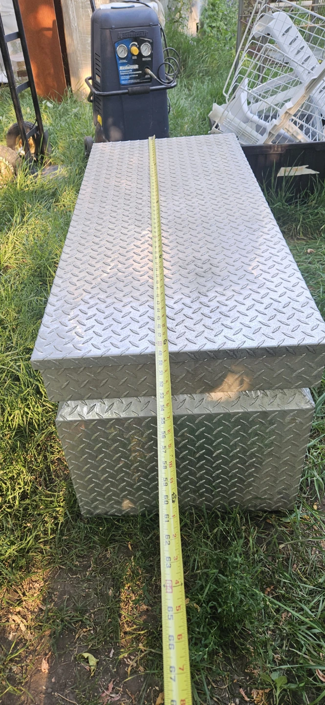 Challenger Aluminum Diamond Plate Truck Tool Box - photo 4