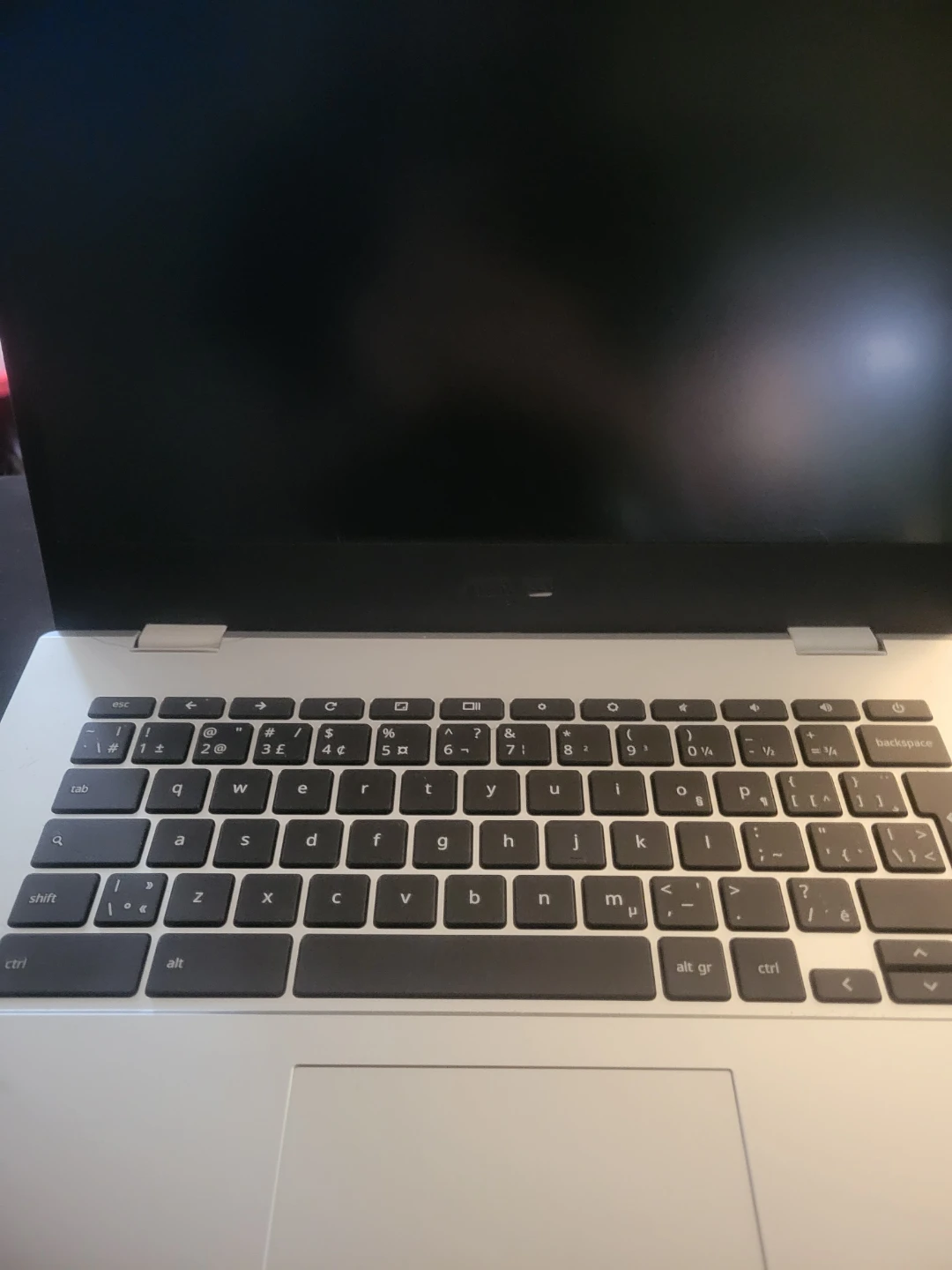 Asus chromebook and carrying case - photo 3