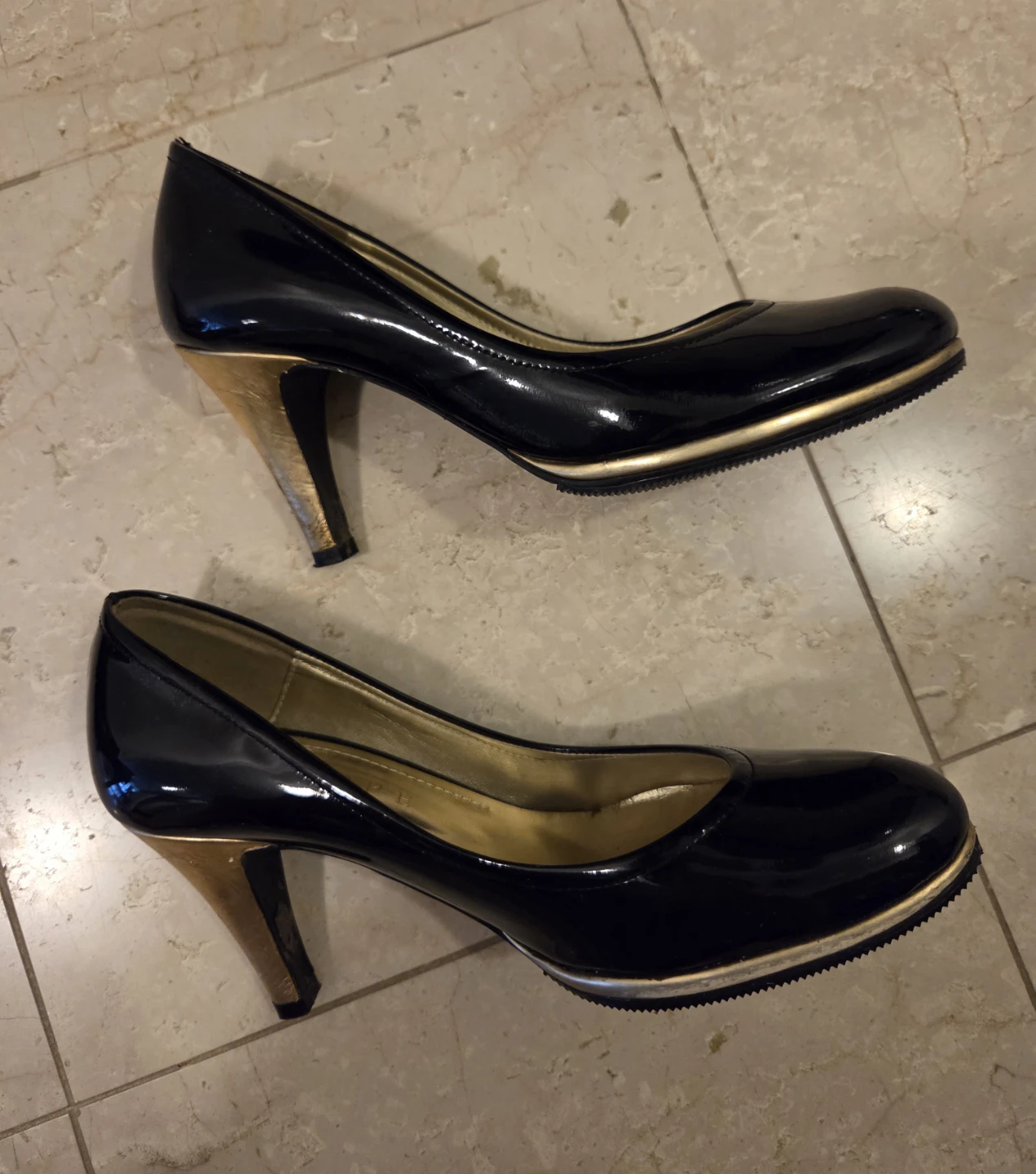 Black Heels with Gold accents (245mm/size 7.5) - photo 4