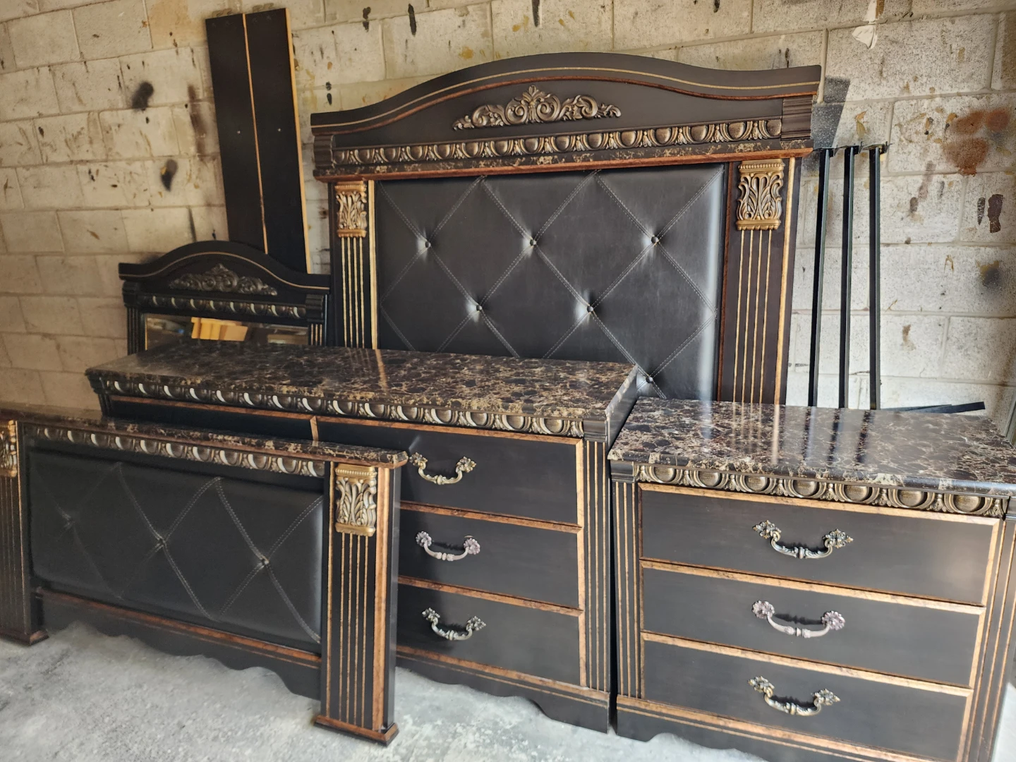 Queen furniture set - photo 2