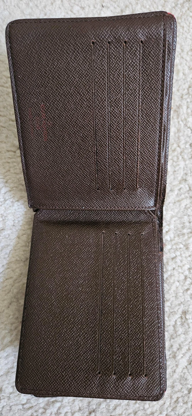 Authentic Louis Vuitton Ebene Vintage Wallet - photo 2