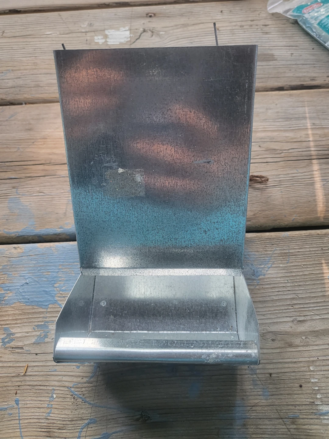 Galvanized Steel Gravity Rabbit Feeder
