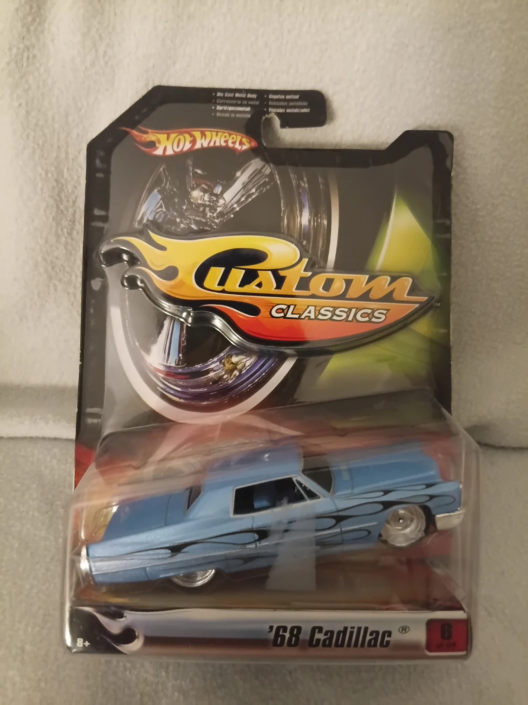 Hot Wheels Custom Classics '68 Cadillac