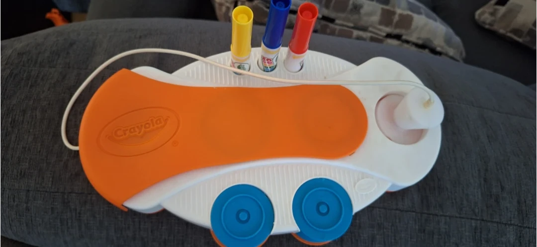 Crayola Mess-Free Color Wonder Drawing Station⚽