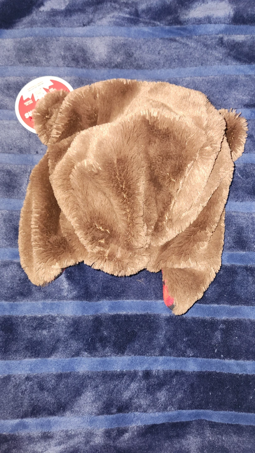 Limited Edition Petro-Canada Bear Hat - photo 2