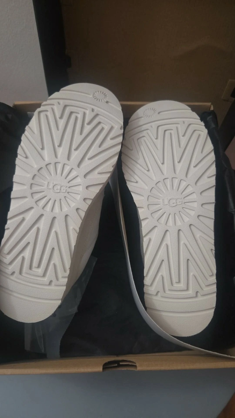 UGG Low-Top Sneaker size 10 - photo 3