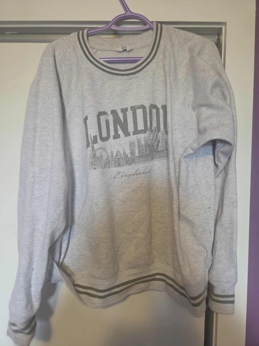 Grey London England Graphic Sweatshirt