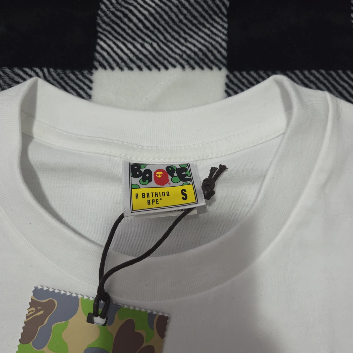 Burberry Bape Tee - photo 2