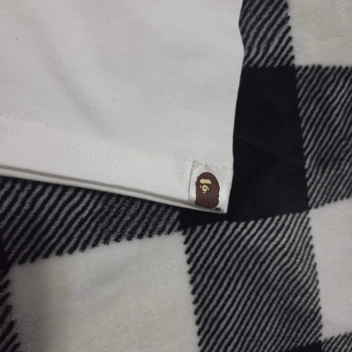 Burberry Bape Tee - photo 3