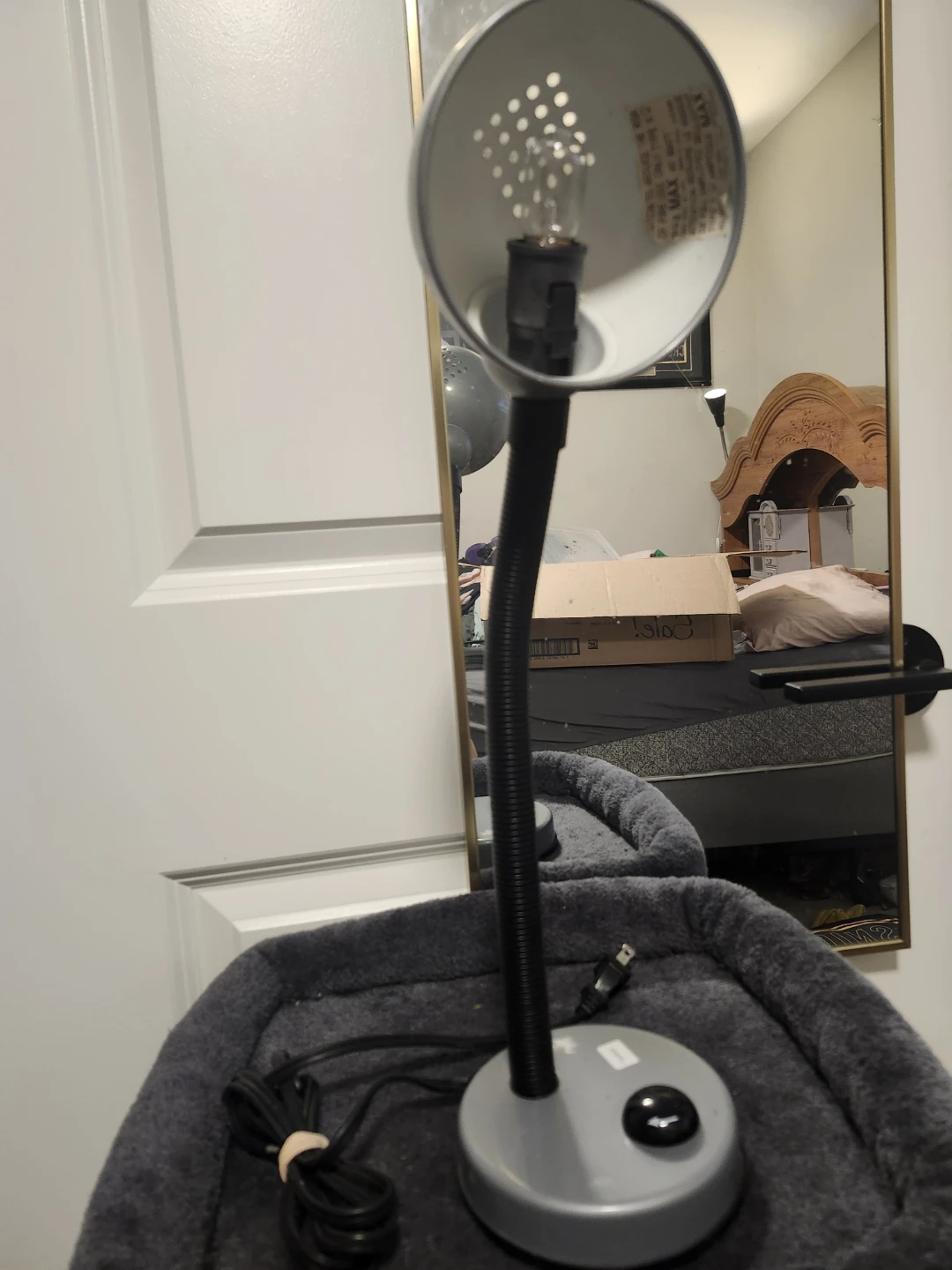 Silver Gooseneck Desk Lamp - photo 3
